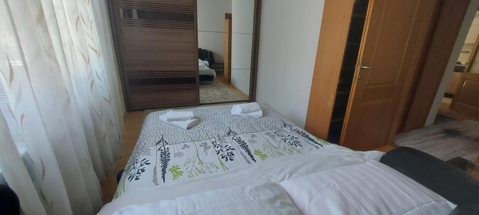 Family Apartment With Garden サラエヴォ エクステリア 写真