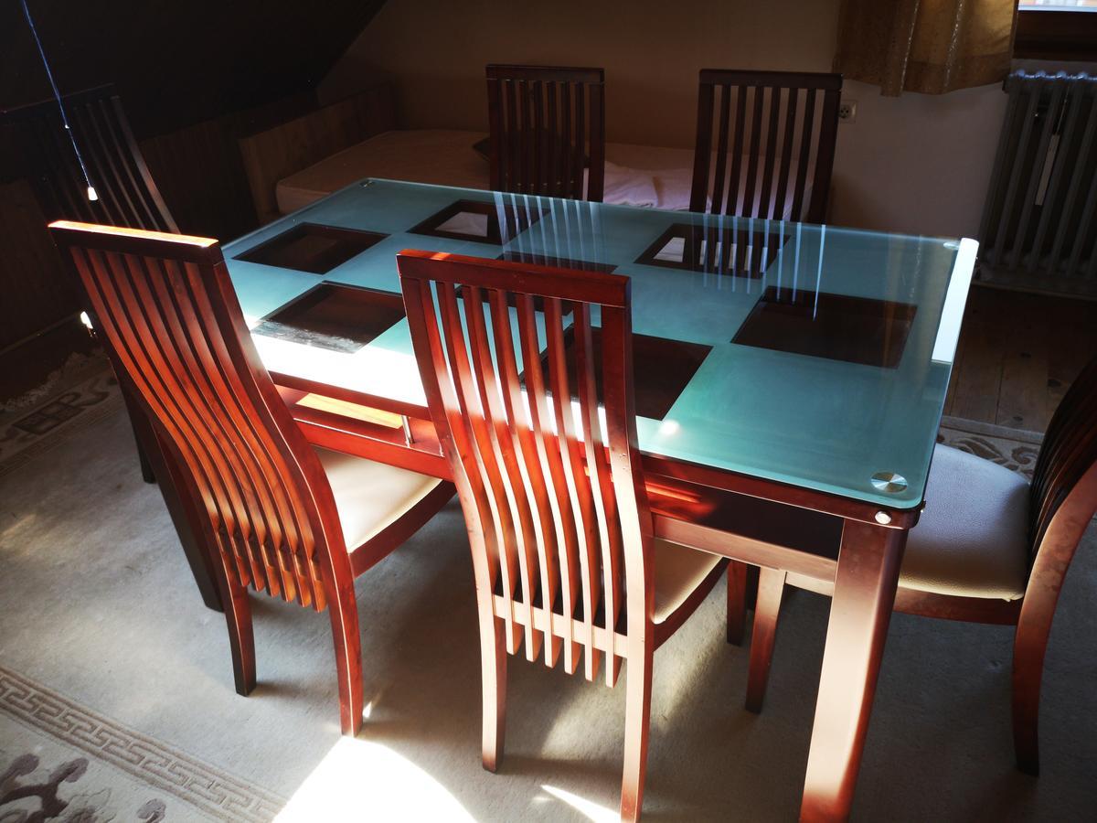 Family Apartment With Garden サラエヴォ エクステリア 写真