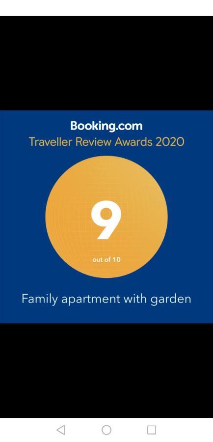 Family Apartment With Garden サラエヴォ エクステリア 写真